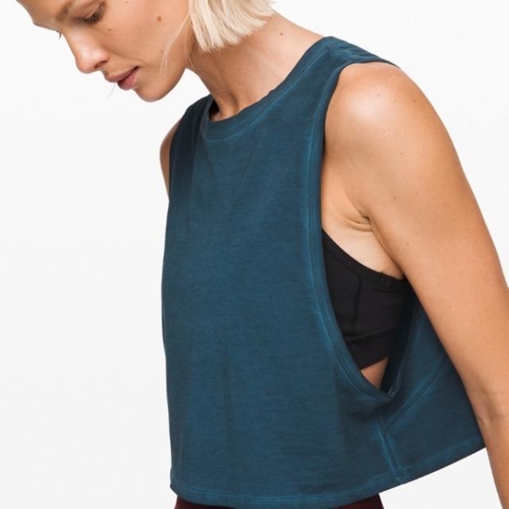 Blue lululemon all yours cropped tank